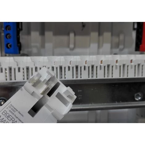 SCHNEIDER ELECTRIC Lot De 2 Connecteurs De Repiquage 63A Modulaire Embrochable Sur Districlic Bornes Basses à Vis DuoLine R'clic XE SCHNEIDER 16720 3 SCHNEIDER ELECTRIC Lot De 2 Connecteurs De Repiquage 63A Modulaire Embrochable Sur Districlic Bornes Basses à Vis DuoLine R'clic XE SCHNEIDER 16720 – Image 3