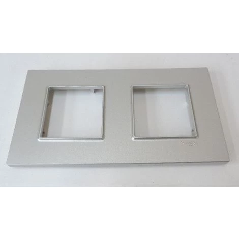 SCHNEIDER ELECTRIC Plaque Double Alu 2 Postes Entraxe 71mm H/V Pour Appareillage Mural ALTIRA Icone SCHNEIDER ALB44842 1 SCHNEIDER ELECTRIC Plaque Double Alu 2 Postes Entraxe 71mm H/V Pour Appareillage Mural ALTIRA Icone SCHNEIDER ALB44842
