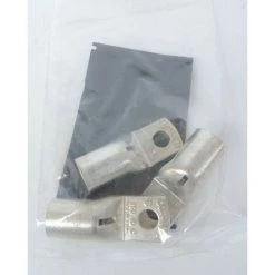 SCHNEIDER ELECTRIC Jeu De 3 Cosses à Sertir Pour Câble Cuivre 150mm² Avec Séparateur De Phases Pour Disjoncteur NSX100-250 SCHNEIDER LV429253