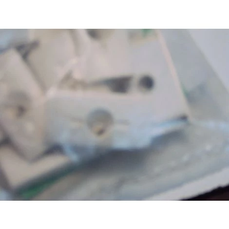 SCHNEIDER ELECTRIC Sachet De 20 Prehenseurs Plastiques Autocollants Pour Plastrons SCHNEIDER 01093 1 SCHNEIDER ELECTRIC Sachet De 20 Prehenseurs Plastiques Autocollants Pour Plastrons SCHNEIDER 01093