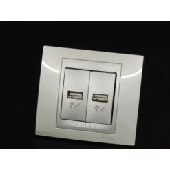 SCHNEIDER ELECTRIC Prise Double USB Encastré Version Luxe Blanc / Aluminium Complete Avec Support Et Plaque UNICA Schneider