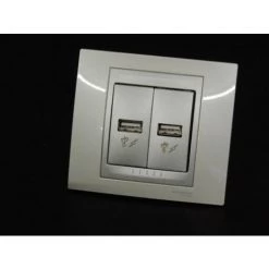 SCHNEIDER ELECTRIC Prise Double USB Encastré Version Luxe Blanc / Aluminium Complete Avec Support Et Plaque UNICA Schneider 7 SCHNEIDER ELECTRIC Prise Double USB Encastré Version Luxe Blanc / Aluminium Complete Avec Support Et Plaque UNICA Schneider -SCHNEIDER ELECTRIC Soldes 23042842 4