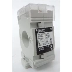 Transformateur D'intensité Pose Rail DIN 75/5A Pour Cable Ø 21mm Max PowerLogic SCHNEIDER ELECTRIC METSECT5CC008