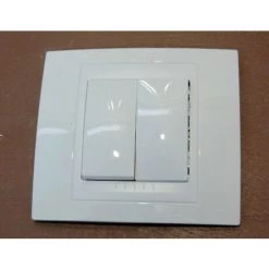 SCHNEIDER ELECTRIC Double Va Et Vient 10A Blanc Design Connexion Rapide Complet Avec Support 2M Et Plaque UNICA