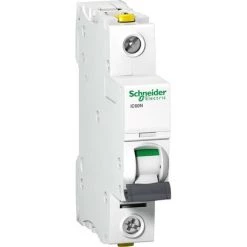 Schneider Electric A9F03110 Schneider Electric Disjoncteur 10 A 230 V