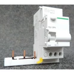 SCHNEIDER ELECTRIC Bloc Differentiel 40A 3P Protection 30mA Type A Si Instantané 230V Clario Vigi IDPN SCHNEIDER A9N21705