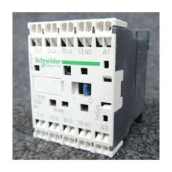 SCHNEIDER ELECTRIC Contacteur 3P AC 3 440V 6A Bobine 24Vca TeSys LC1K SCHNEIDER LC1K06103B7