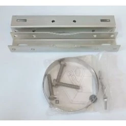 Fixation Acier Pour Poteau Renforcé L. 300mm Spacial S3HD SCHNEIDER ELECTRIC NSYSFPSC30HD