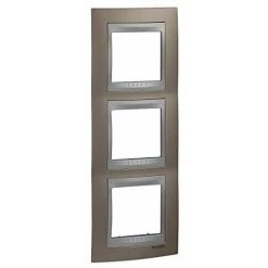 SCHNEIDER UNICA TOP NICKEL MAT LISERÉ ALU PLAQUE DE FINITION 3 POSTES 3X2 MOD.HOR.71MM SCHNEIDER ELECTRIC SCHMGU66.006.039