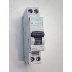 SCHNEIDER ELECTRIC Disjoncteur 4A 1P+N Courbe C 10KA DT40N (remplacé Par A9N21363) SCHNEIDER 21363