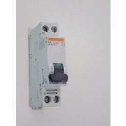 SCHNEIDER ELECTRIC Disjoncteur 6A 1P+N Courbe C 10KA DT40N (remplacé Par A9N21364) SCHNEIDER 21364