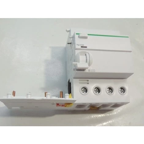 Bloc Différentiel 63A 4P 1000mA Sélectif Type AC Vigi IC40 ATCI9 SCHNEIDER ELECTRIC A9V19463 1 Bloc Différentiel 63A 4P 1000mA Sélectif Type AC Vigi IC40 ATCI9 SCHNEIDER ELECTRIC A9V19463