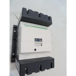 SCHNEIDER ELECTRIC Contacteur 150A 3P Contact 3NO (3F) 440V AC3 Bobine 24V CC TeSys SCHNEIDER LC1D150BD