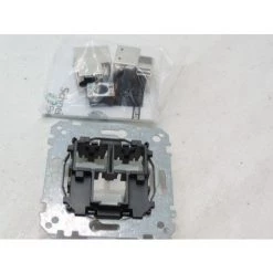SCHNEIDER ELECTRIC Prise RJ45 Double CAT6 FTP Communication (mécanisme Seul) MERTEN SCHNEIDER MTN465806
